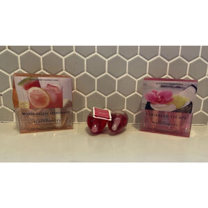 New Sealed Bath & Body Works Wallflowers Refill Bulbs x 5